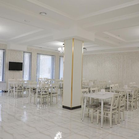 Status Hotel Qarshi ภายนอก รูปภาพ